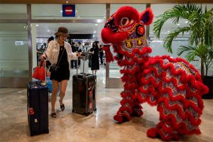 With music and gifts, Philippines welcomes back Chinese tourists - Pinas Times