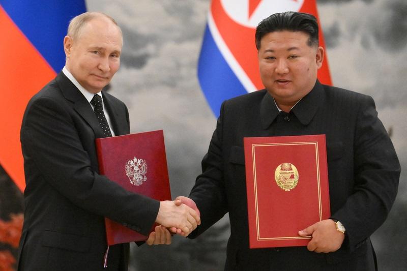 North Korea leader Kim discusses military cooperation with Russian official, KCNA says - Pinas Times