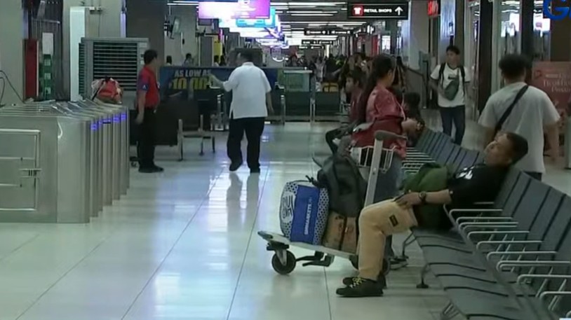 Filipinos Rush for Last-Minute Trips Before New Year Countdown