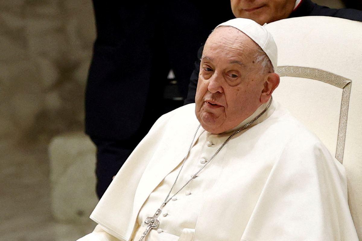 Pope Francis in Hospital, Misses Sunday Prayer – Here’s Why! - Pinas Times